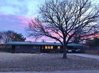 214 NW Mimosa Ln, Lawton, OK 73507