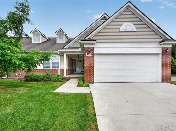 6655 Cortland Ave, Brighton, MI 48114