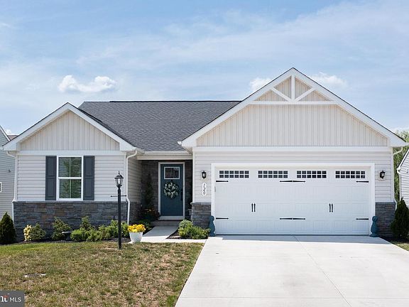 2nd image of 120 Gabriel Ct