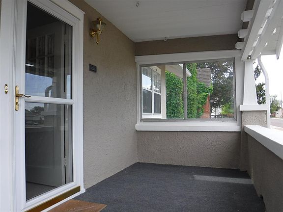 3rd image of 1709 Newton St