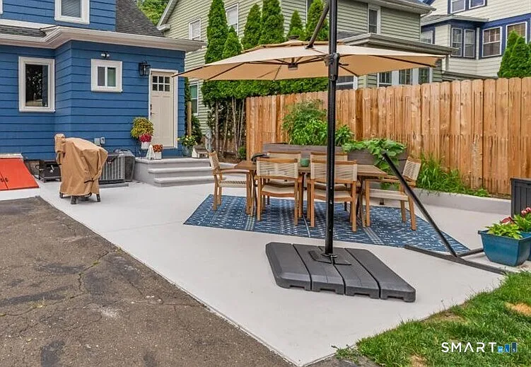 653 Forest Rd — Photo 22