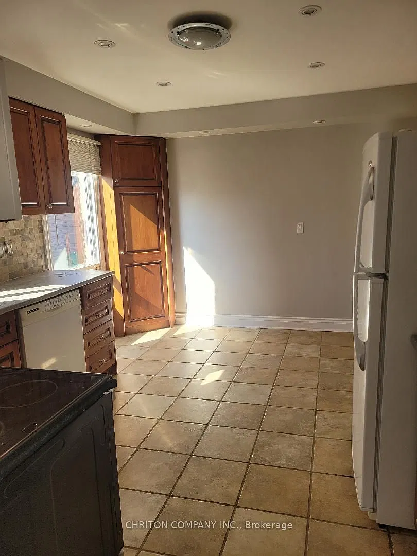 5 bed, $4,600 — Photo 3