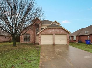 921 Concord St, Forney, TX 75126