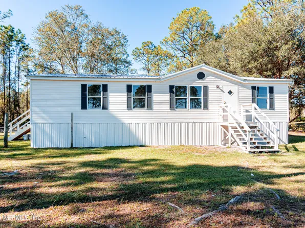 9194 DOLPHIN Street, Sanderson, FL 32087