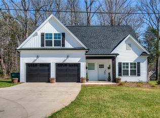 4171 Clinard Rd, Clemmons, NC 27012