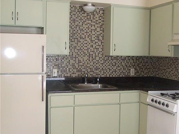 3rd image of 2800 Swisher St APT 116