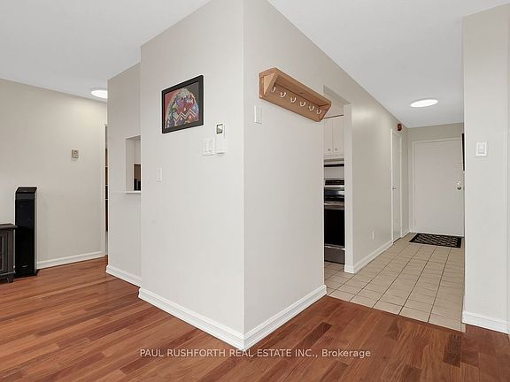 3rd image of 222 Guigues Ave #601