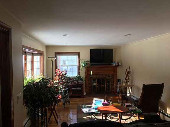 2nd image of 12 Bayberry Dr