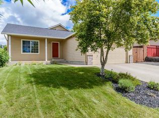 160 NW Howard Ln, Dallas, OR 97338