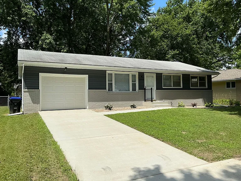 1208 Gettysburg Dr — Photo 3
