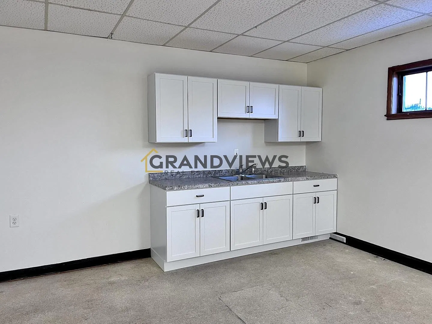 2 bed, 900 sqft, $925 — Photo 2