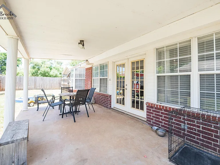 800 Shore Line Dr — Photo 36