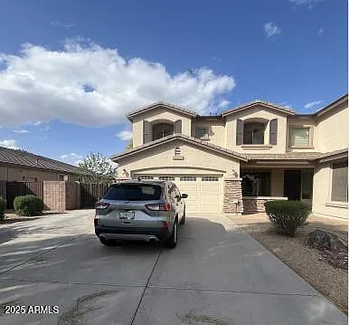 576 E Julian Dr — Photo 1
