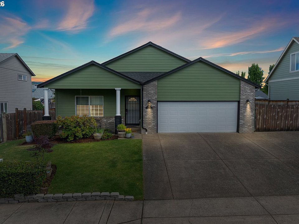1st image of 3392 Falcon Dr