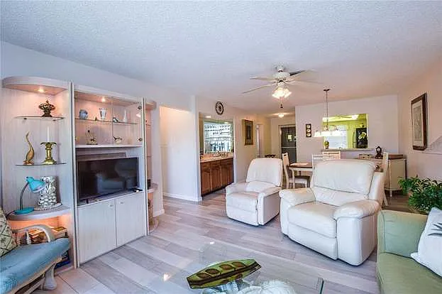320 Mission Trl N #B — Photo 64