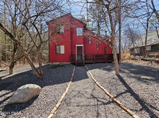 25 Applegate Rd, Lake Ariel, PA 18436