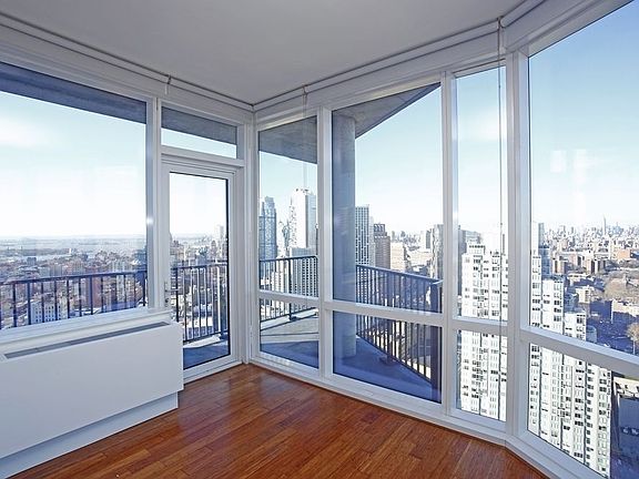 3rd image of 66 Rockwell Pl APT 37A