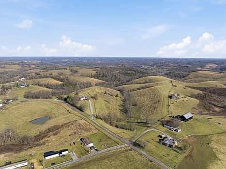 4th image of 9999 Poosey Ridge Rd
