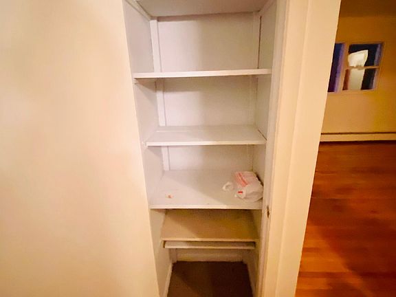 2nd image of 223 Mount Pleasant Ave #2