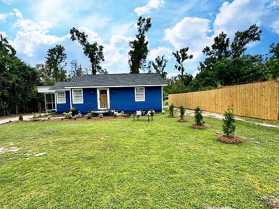 2nd image of 315 Canna Dr