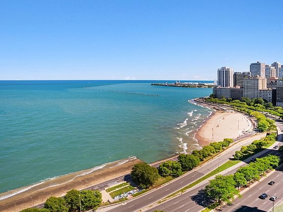 4th image of 1212 N Lake Shore Dr APT 34CN