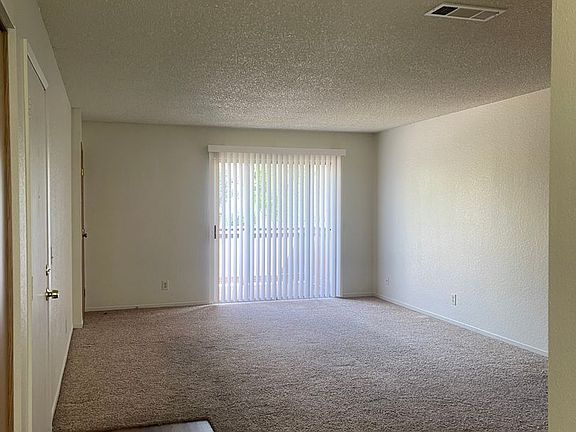 2nd image of 1745 Bramble Pl #1745/3