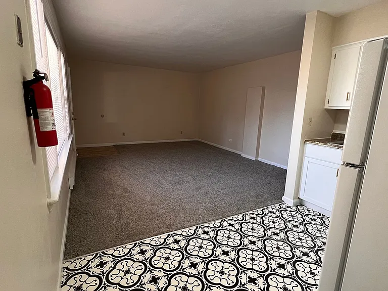 Kingston Landing Apartments — Photo 15