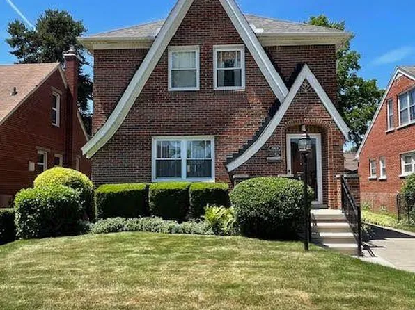 2013 Mayburn St, Dearborn, MI 48128