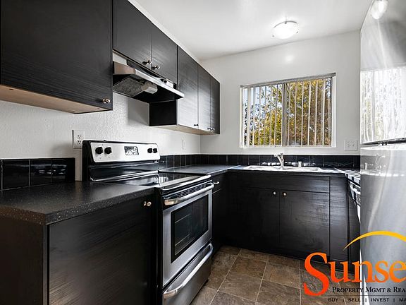 4th image of 1539 Grand Ave APT 7