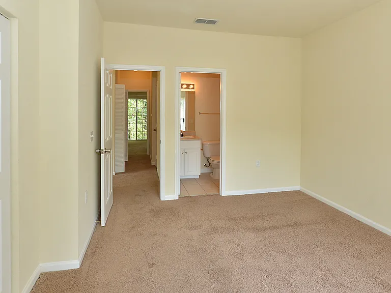 Magnolia Place — Photo 10