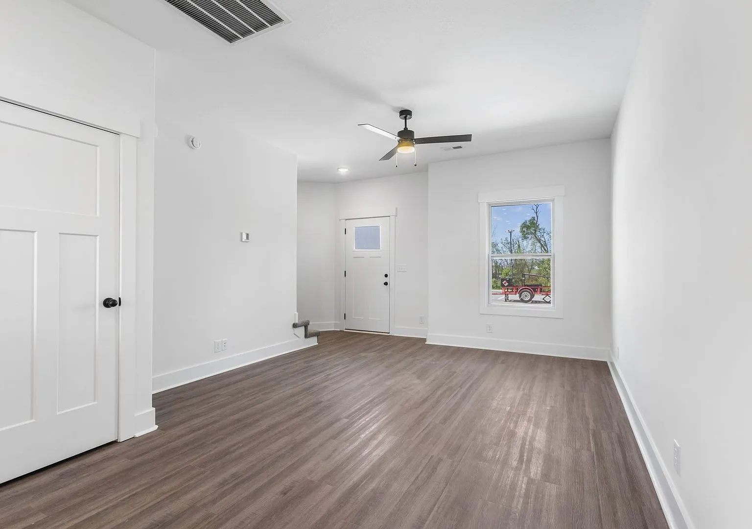 3854 Jockey Drive Unit B8 - End Unit - THDA Eligible - 2 Weeks Free w/ Same Day Move-In — Photo 4