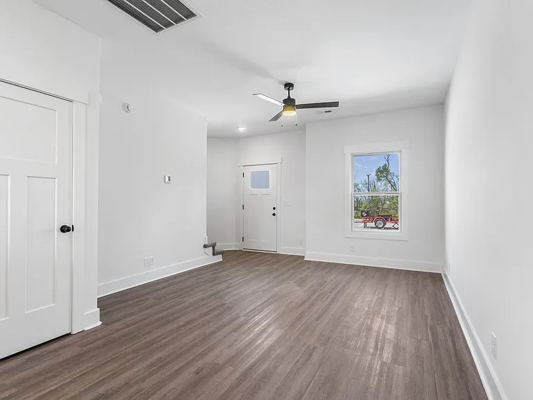 3854 Jockey Dr #B2 — Photo 10