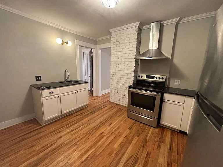 Multi Family Complex with 3 Newly Renovated Units on Tipp Hill — Photo 30