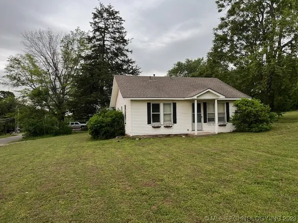 2204 S 61st West Ave, Tulsa, OK 74107