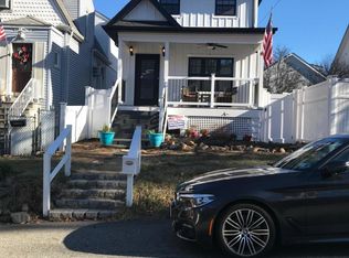 9 Boyle Pl, Staten Island, NY 10306