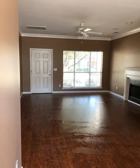 2447 Forest Lakes Ln — Photo 3