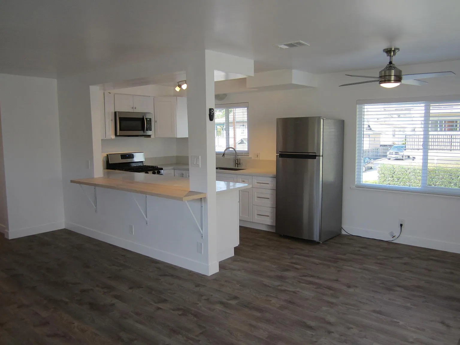 2 bed, $4,250 — Photo 3