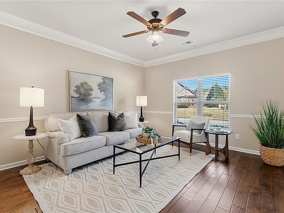 5th image of 118 Buckland Dr