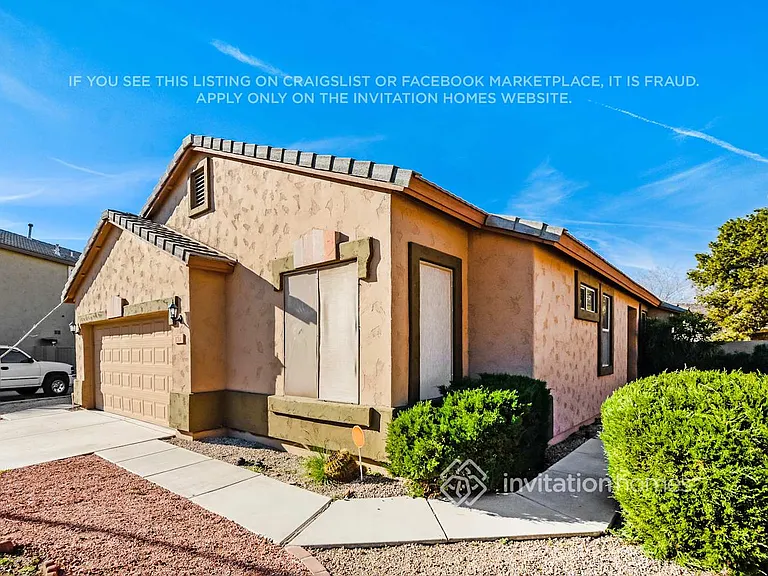 8704 N 58th Dr — Photo 2