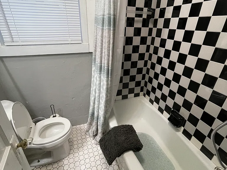 432 S Upper St — Photo 12