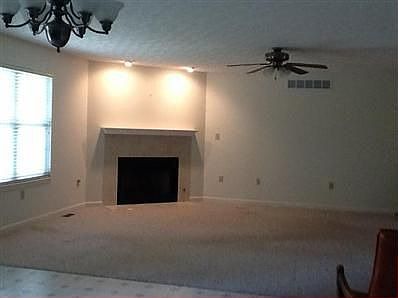 4th image of 113 Vaughn Ave