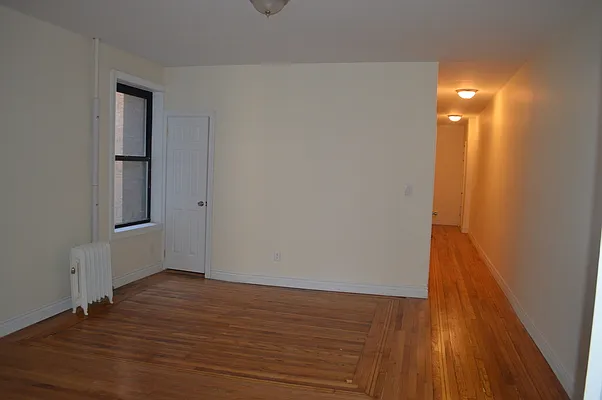 Rented by Greenland Group Realty | media 20