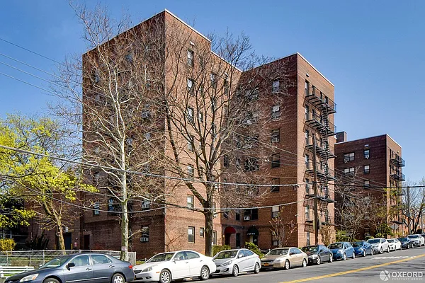 Sold by Oxford Property Group | media 18