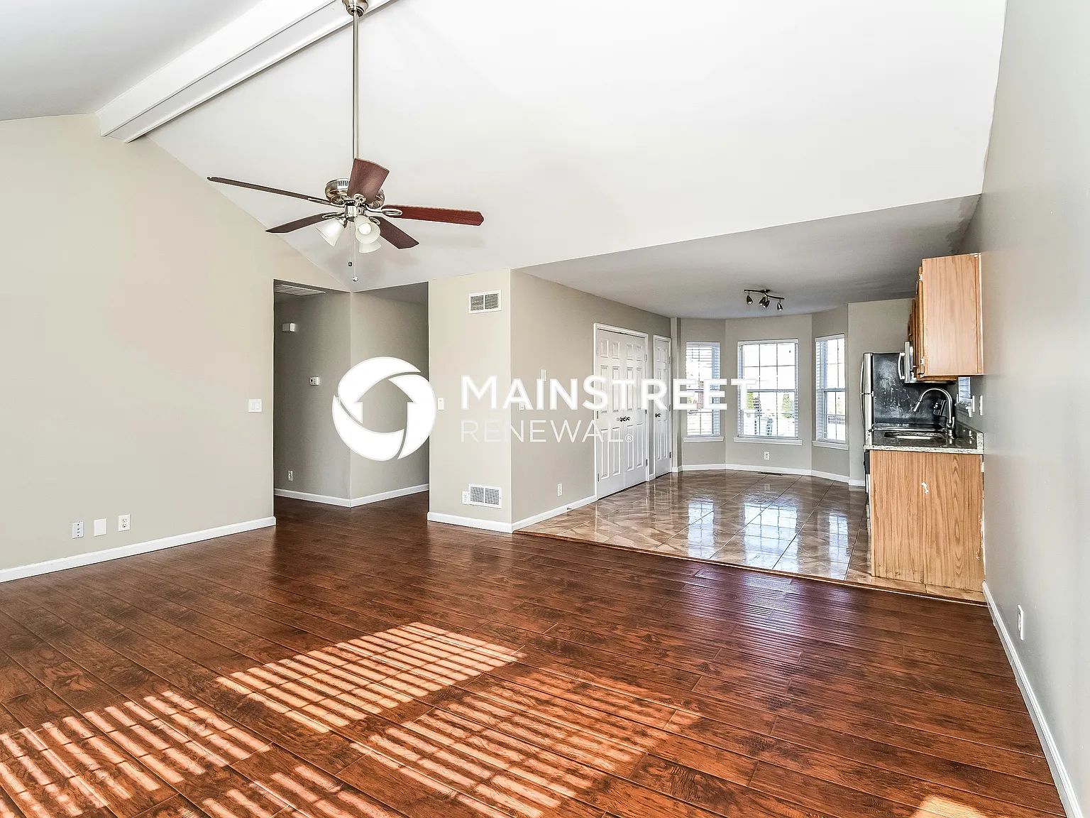 6191 Jeffrey Dr — Photo 3
