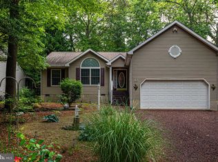 12 Sandyhook Rd, Berlin, MD 21811