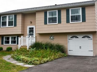 7428 Muench Rd, Liverpool, NY 13088