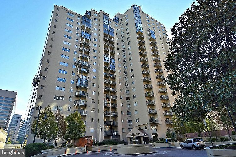 1st image of 1211 S Eads St APT 1905