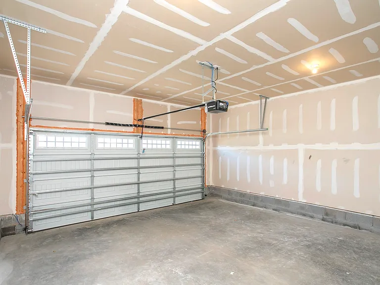 103 Great Falls Ct — Photo 33