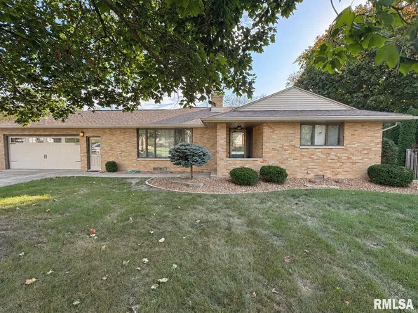224 S Illinois Ave, Morton, IL 61550