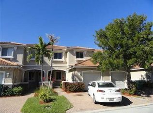 2032 Oakhurst Way, Riviera Beach, FL 33404